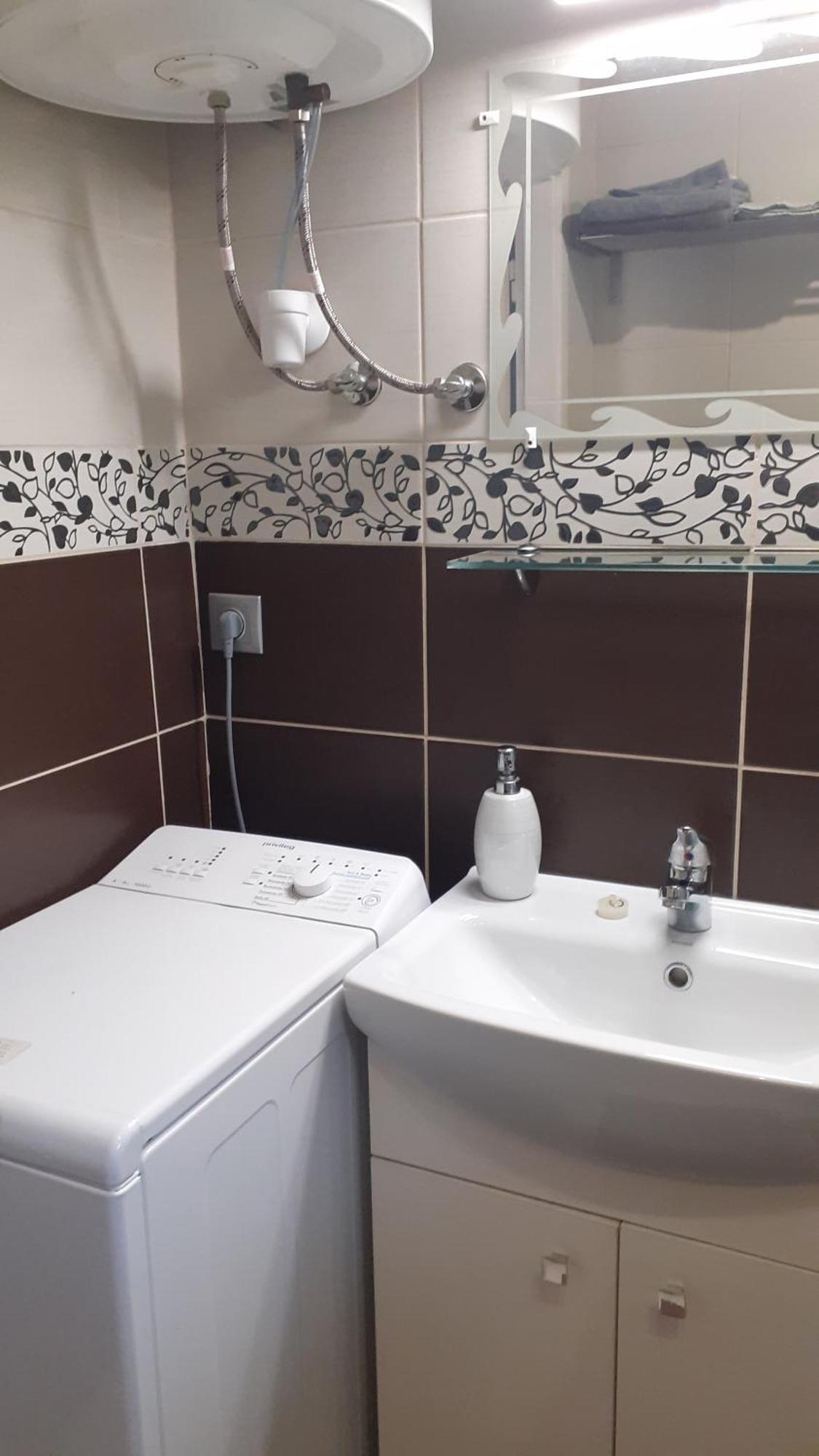 Borostyan Vendeghaz Apartment Tiszaug Luaran gambar